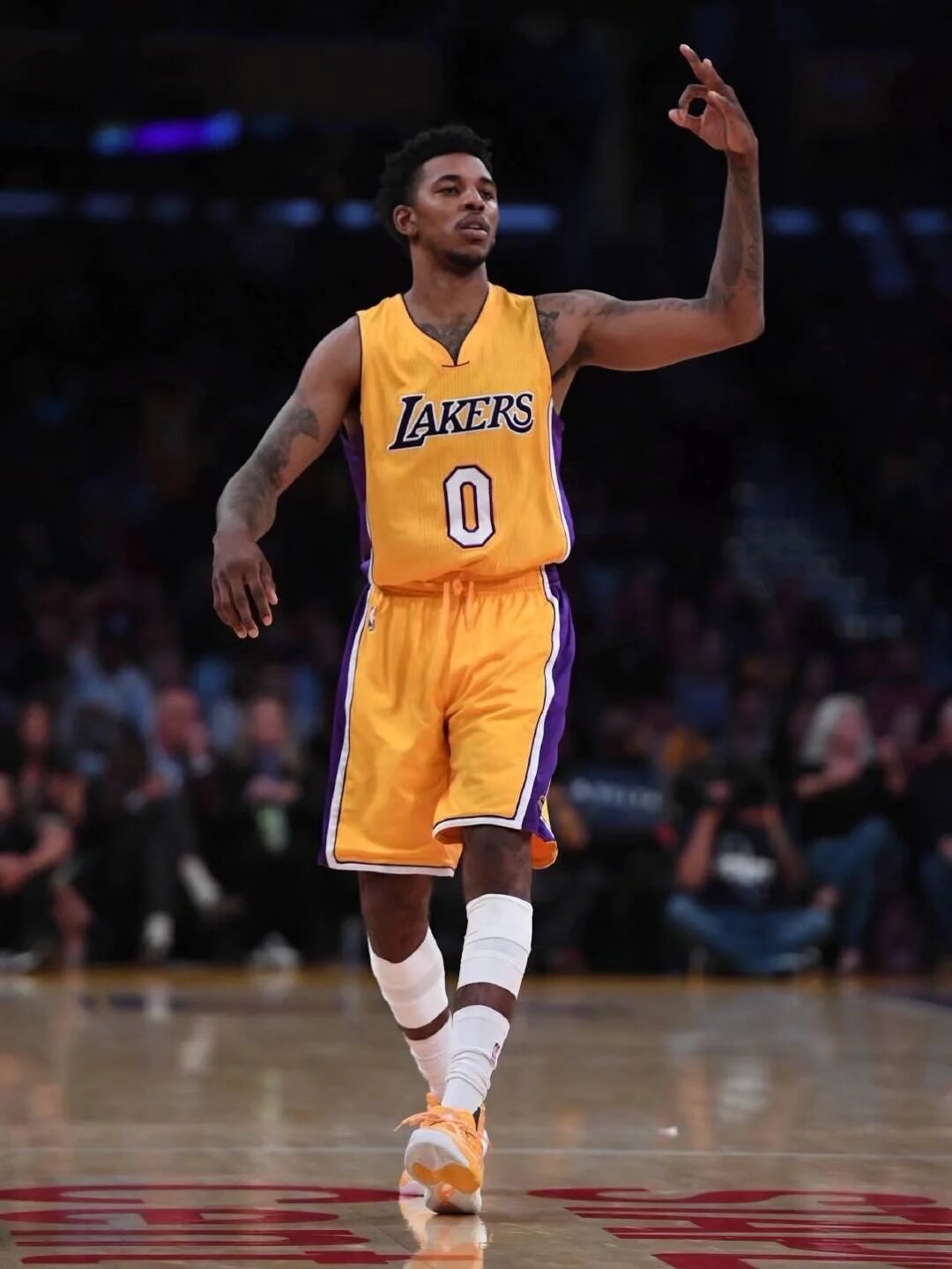 末节崩盘 成为输球分水岭（末节失守 成败分水岭）